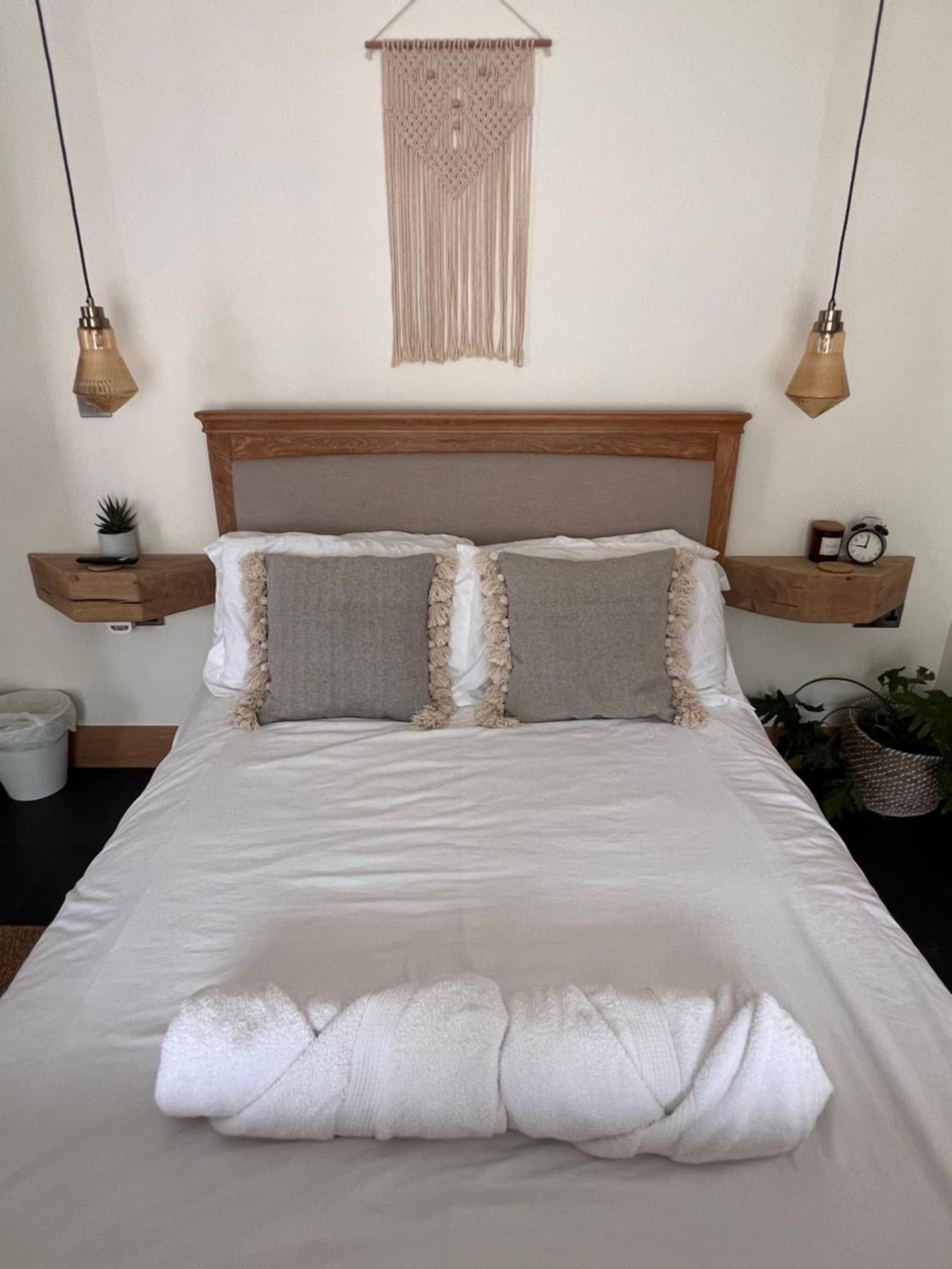 Luxury Courtyard Studio In Llangollen Εξωτερικό φωτογραφία